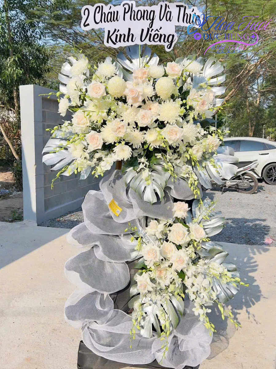 Kệ Tang Lễ Màu Trắng HCb026